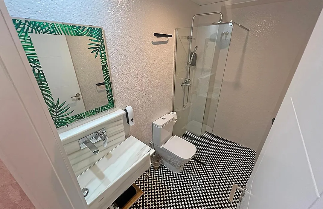 Apartamentos Real Suites Realejo 3000-1